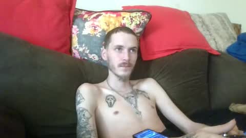 Snapshot of tootall803 chatting on October 4, 9:01 pm TooTall803 online show from October 4, 9:01 pm