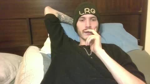 Snapshot of tootall803 chatting on January 21, 4:54 am TooTall803 online show from January 21, 4:54 am