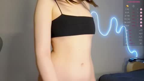 Toshi online show from November 7, 1:24 pm