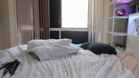 Milly online show from October 31, 12:22 am