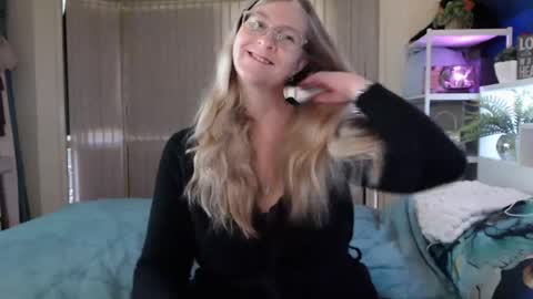 Milly online show from July 20, 11:17 pm
