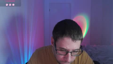 Thomas online show from October 30, 2:45 am