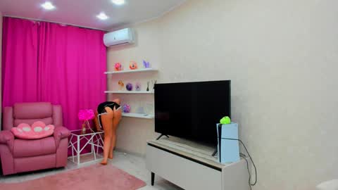 Touch The Heart online show from April 15, 3:32 am