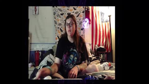 Toxiclove1311 online show from January 17, 11:35 pm