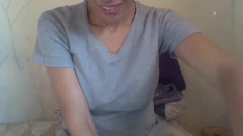 Snapshot of toyita707852490 chatting on October 6, 8:37 pm toyita online show from October 6, 8:37 pm