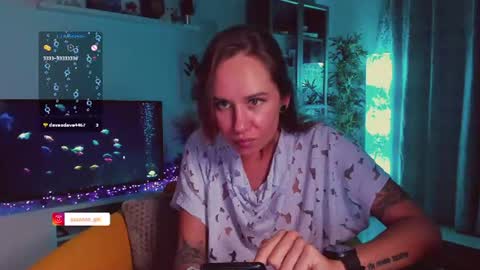 Hey my name is Kiri Kiri online show from July 26, 9:12 pm