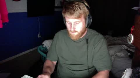 Snapshot of tragicallyhard chatting on September 17, 11:52 pm tragicallyhard online show from September 17, 11:52 pm