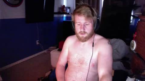 Snapshot of tragicallyhard chatting on October 29, 9:15 pm tragicallyhard online show from October 29, 9:15 pm