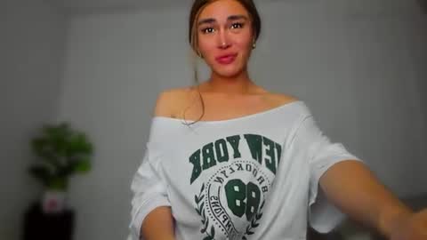 ALMIGHTY GODDESS VALENTINA online show from July 9, 11:42 pm