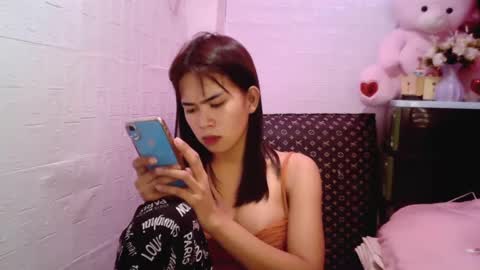 transpiona02 online show from February 13, 10:55 am