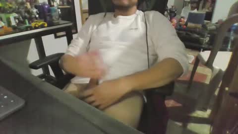 traveler_92 online show from February 11, 4:38 am