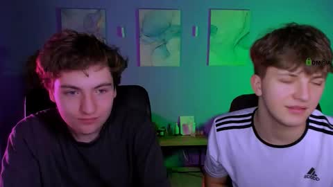 Travis online show from March 11, 9:34 am