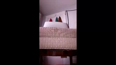 travism211 online show from March 8, 3:21 am