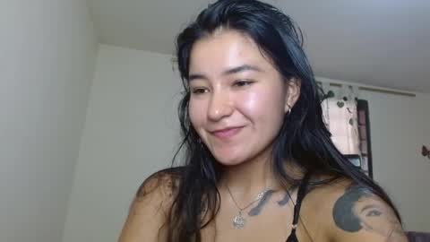 trebol_4 online show from April 18, 7:07 pm