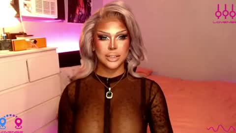 Jade online show from June 27, 4:24 pm