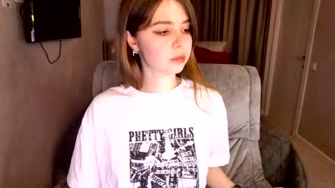 tripleprinces online show from January 14, 5:43 pm