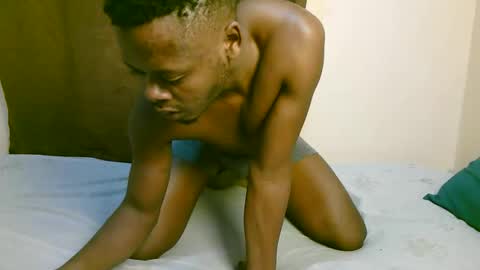 Tris6 online show from November 23, 5:55 pm