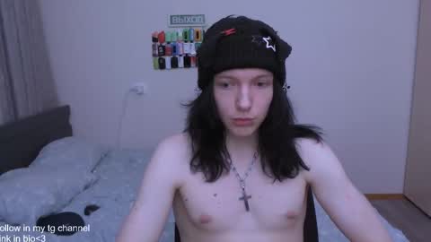 Max  online show from December 17, 9:10 pm