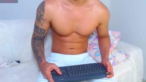 tristan bm online show from March 29, 9:22 am