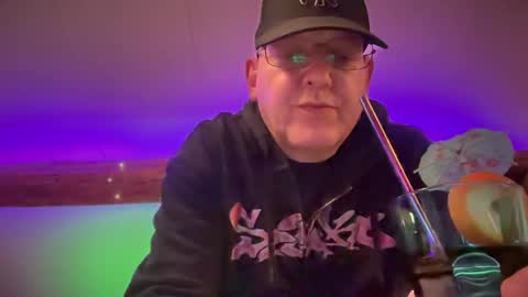 Triton online show from April 21, 2:51 am