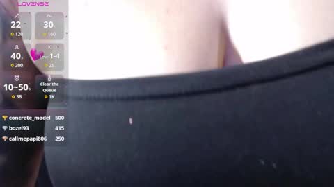 trixxiee_ online show from November 28, 9:44 pm