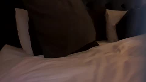 TheNakedDJ online show from December 6, 7:48 am