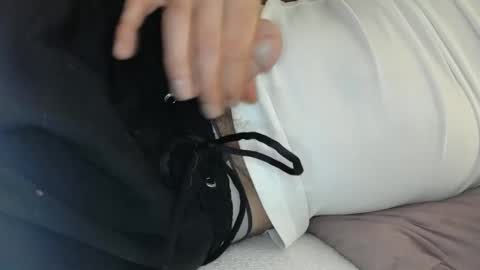 Tropichot online show from December 17, 2:46 pm