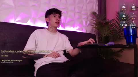 Troy online show from December 15, 7:43 pm