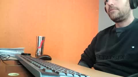 truble_78 online show from March 11, 8:08 am