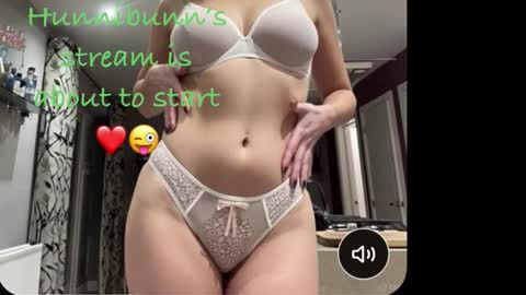 Hunnibun online show from March 14, 12:20 pm