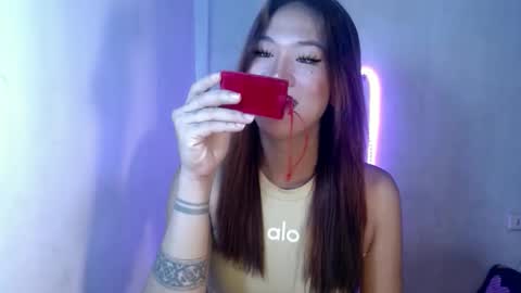 ts_kimmy69 online show from November 25, 8:46 am