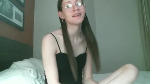 Elisabeth online show from January 18, 4:21 am