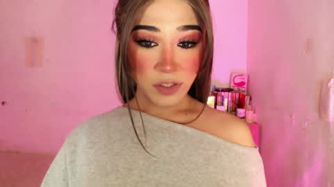 The Girl Named Romantika  online show from June 25, 6:29 am