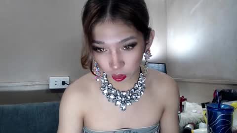 Snapshot of tscassieclassy_xx chatting on February 25, 8:21 pm Cassie online show from February 25, 8:21 pm