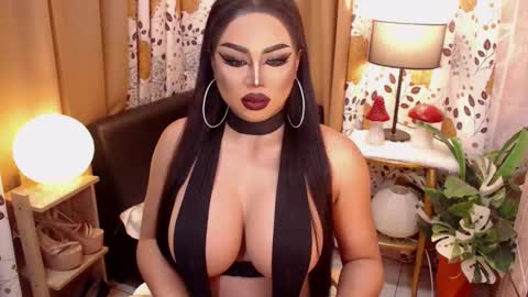 tsdarkdevon online show from January 25, 1:30 pm