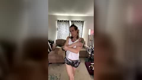 tsgoddessleora online show from July 3, 7:51 pm