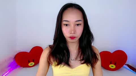 tskitty_girl online show from June 17, 3:11 am