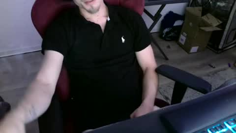 tsloverdome online show from July 4, 12:15 am