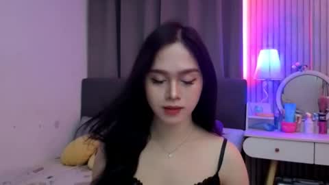 Bella Ratbu online show from November 2, 2:22 am