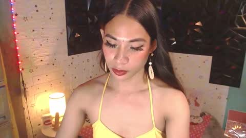 YOUR DREAMGIRL KHIM online show from January 22, 10:50 am