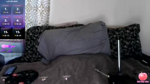 Jade Snail online show from February 27, 10:09 pm