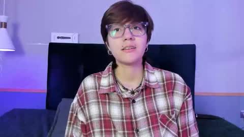 Maru online show from March 6, 9:25 pm