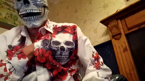 tubsy6868 online show from October 31, 10:54 pm