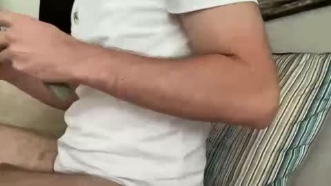 tugaontour online show from April 21, 11:28 am