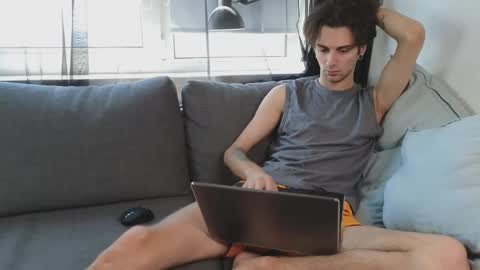 Tony Tusugo online show from June 9, 10:59 am