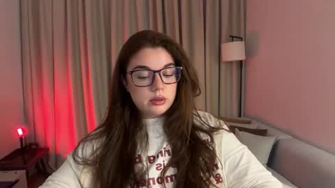 Ariana online show from March 13, 8:45 pm