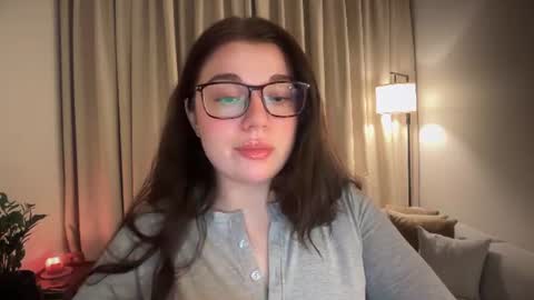 Ariana online show from August 1, 8:32 pm