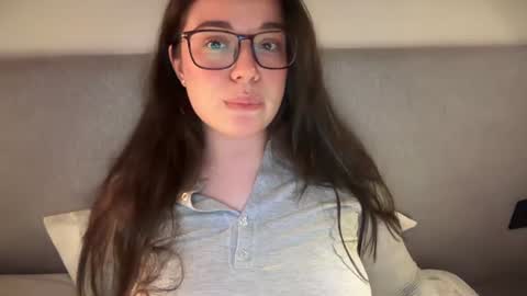 Ariana online show from July 22, 8:22 pm