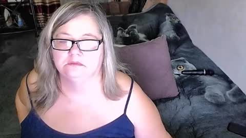 Lana online show from December 1, 12:30 am