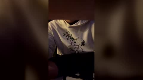 twan2310 online show from May 2, 6:08 am